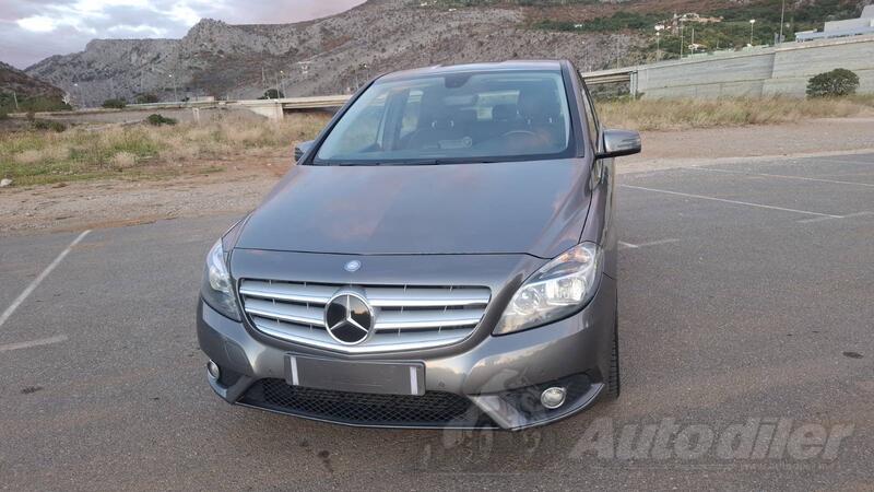 Mercedes Benz - B 180 - 2.0 cdi