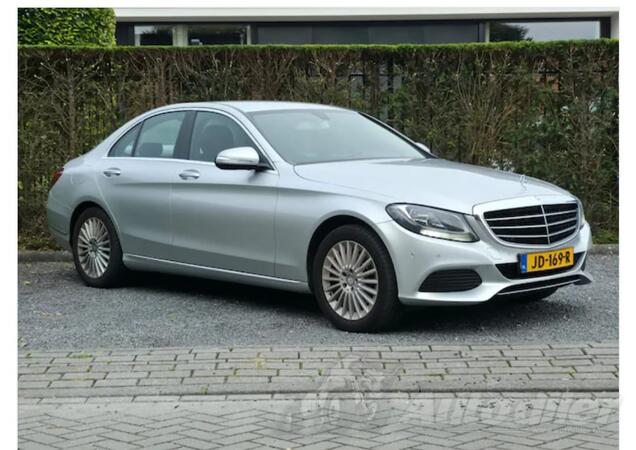 Mercedes Benz - C 220 - C 220