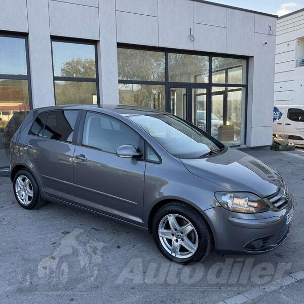 Volkswagen - Golf Plus - 1.9 Tdi