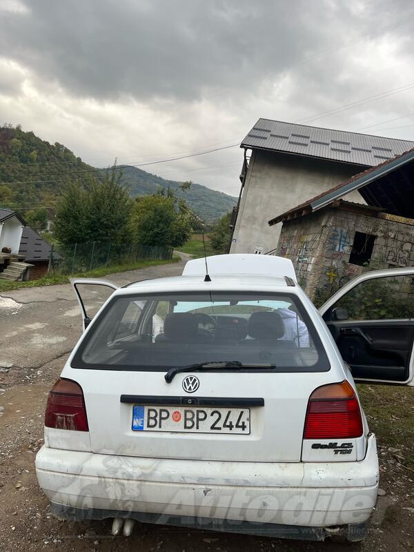 Volkswagen - Golf 3 - 1.9