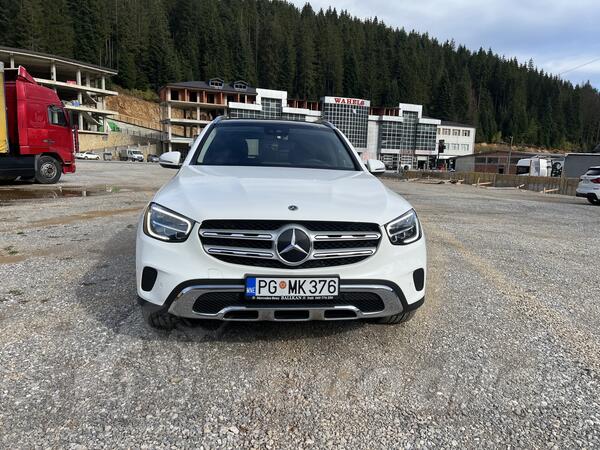 Mercedes Benz - GLC 220 - 220 cdi 4 matic