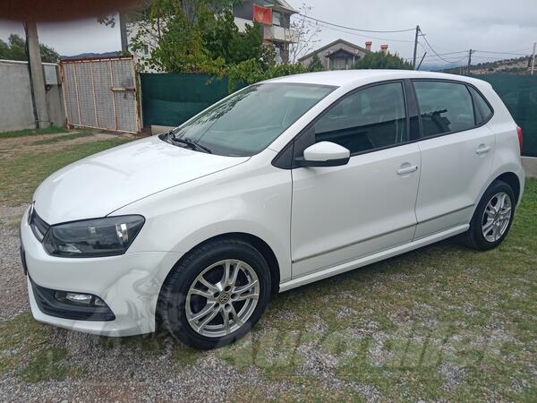 Volkswagen - Polo