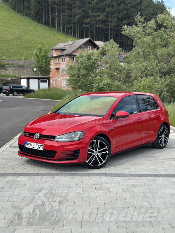 Volkswagen - Golf 7 - 2.0