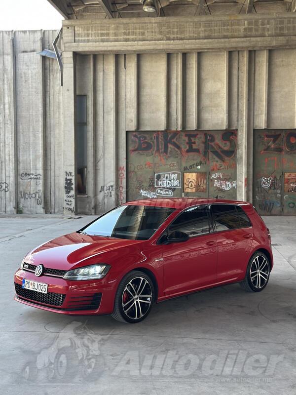 Volkswagen - Golf 7 - 2.0