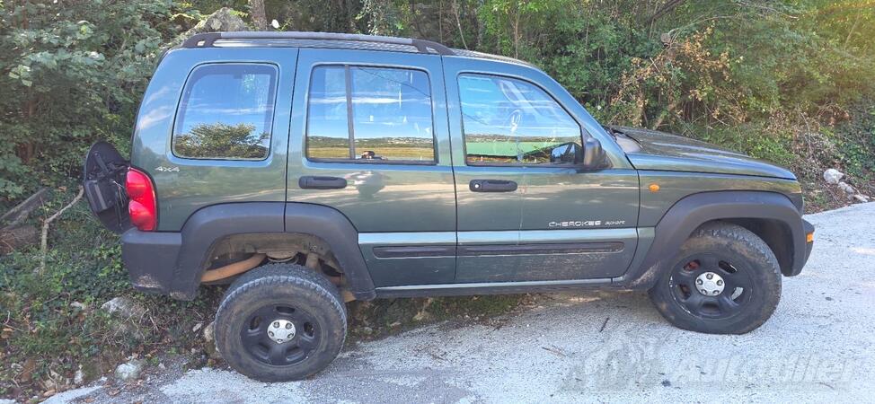 Jeep - Liberty - 2.4