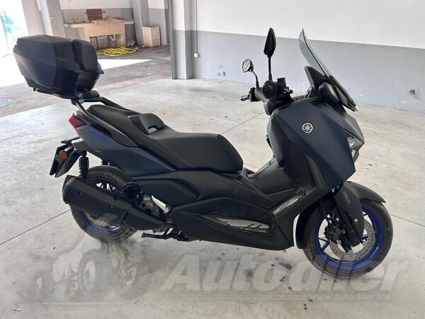 Yamaha - X-MAX 300