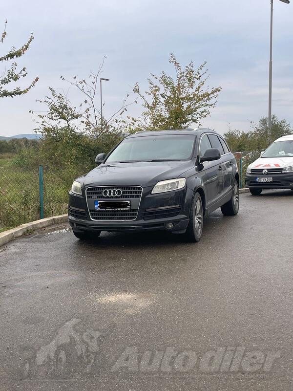Audi - Q7 - 3.0TDI v6