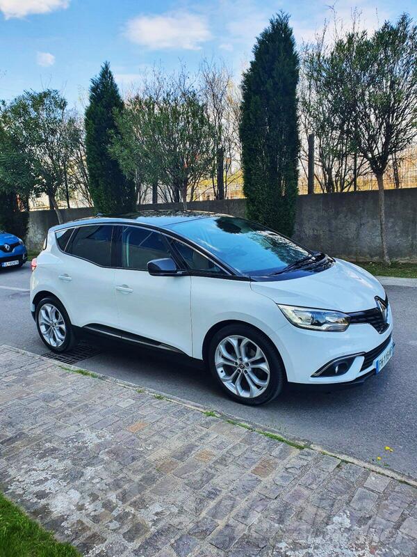 Renault - Scenic - 1.8