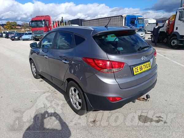 Hyundai - iX35 - 2.0 4 x 4