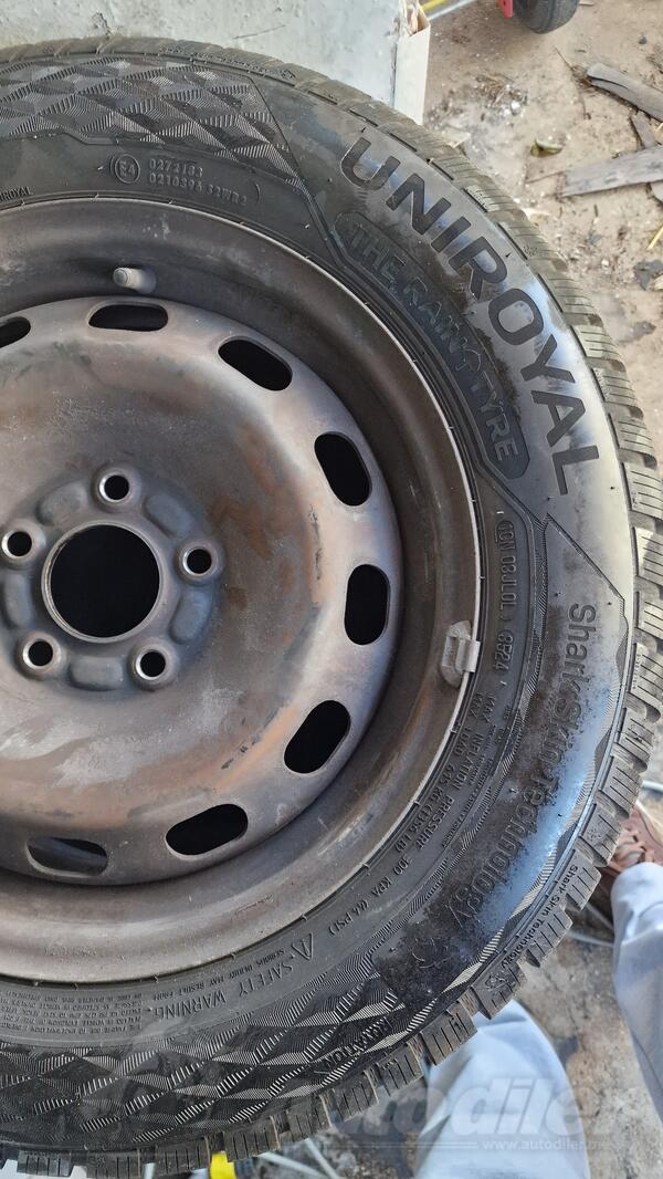 Uniroyal - Shark technology zimske - Zimska guma