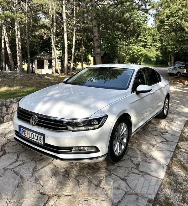Volkswagen - Passat - 2.0 TDI