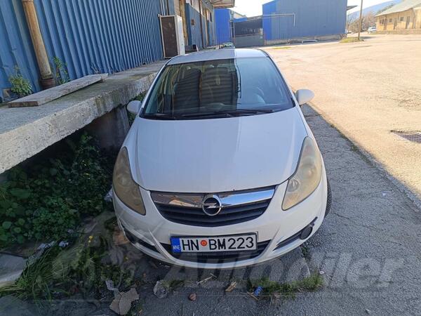 Opel - Corsa - 1.0