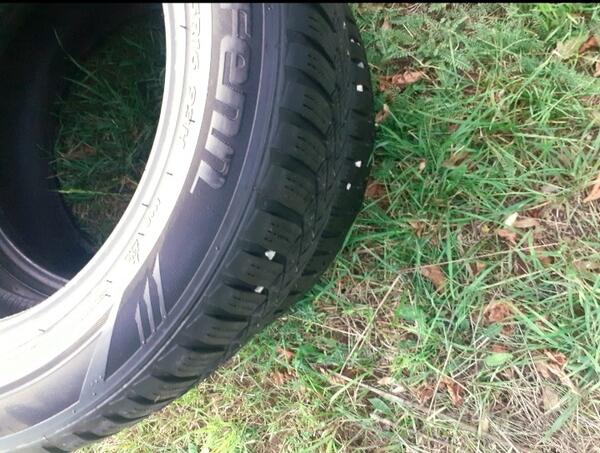 GoodYear - / - Zimska guma