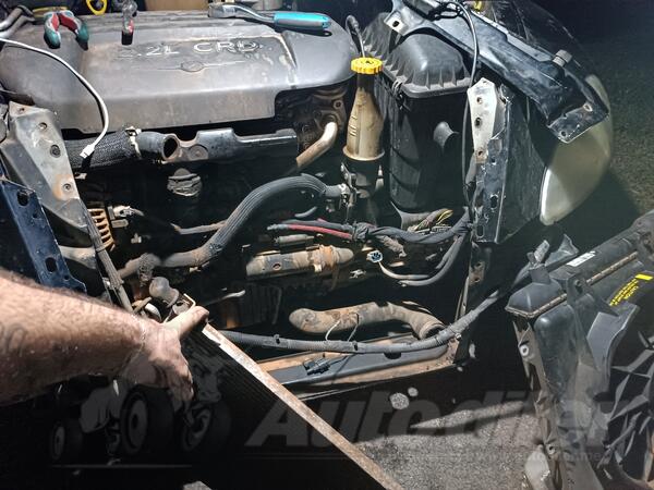 Servis automobila - Automehaničarske usluge