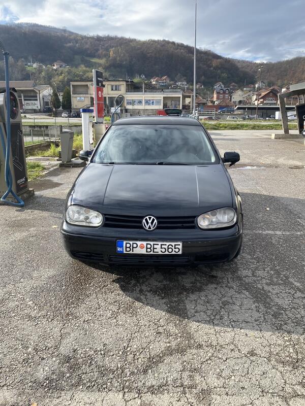 Volkswagen - Golf 4 - 1.9