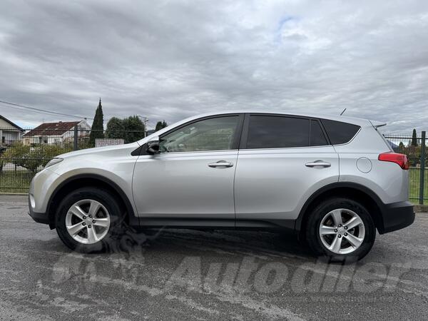 Toyota - RAV 4 - awd