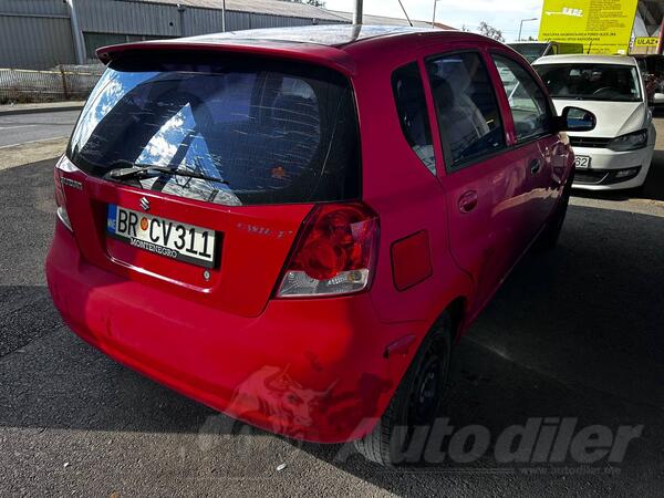 Suzuki - Swift - reg 04/2027