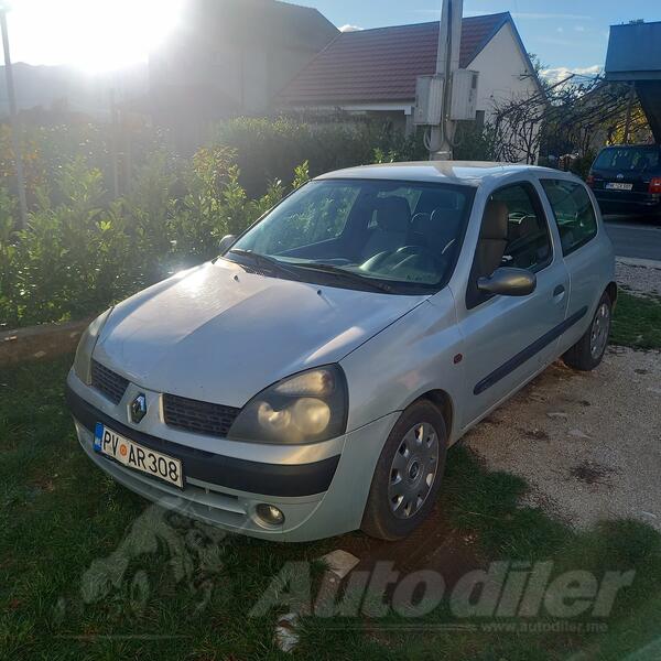 Renault - Clio - 1,5 dci