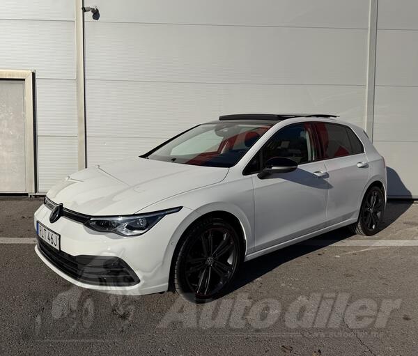 Volkswagen - Golf 8 - Black edition Panorama