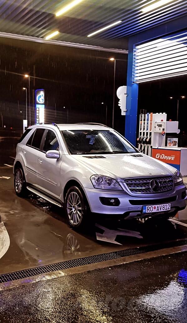 Mercedes Benz - ML 320 - 3.0