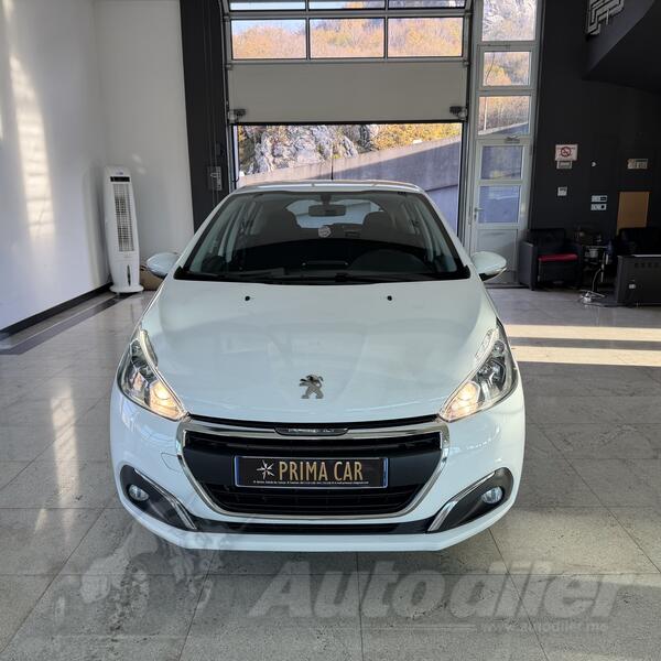 Peugeot - 208 - 1.5HDI Premium