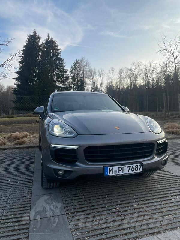 Porsche - Cayenne - 3.0