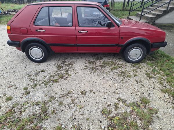 Volkswagen - Golf 2 - 1300
