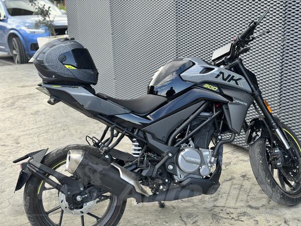 CFMoto - 300nk