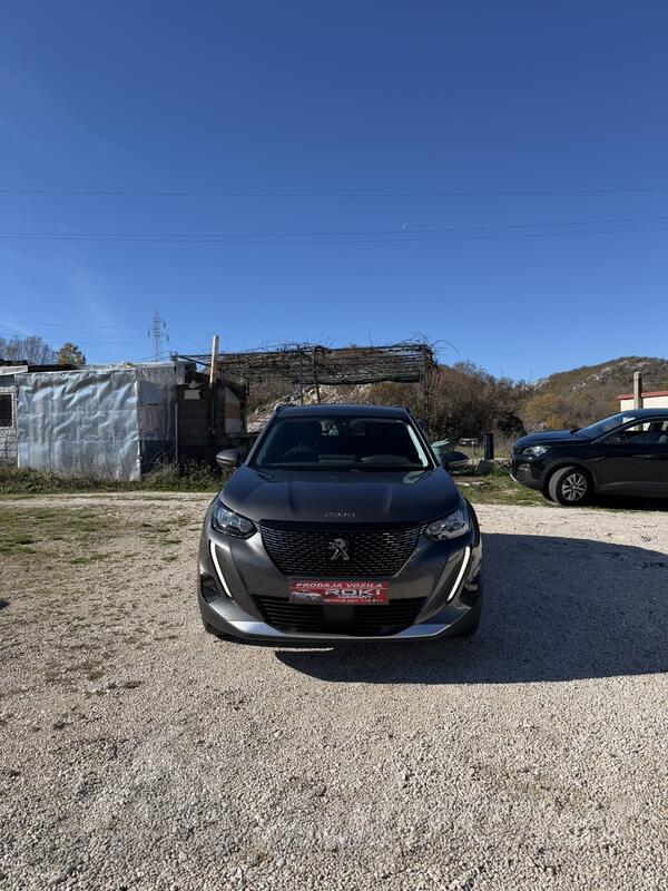 Peugeot - 2008 - 1.5 HDI.AUTOMATIK.ALLURE.