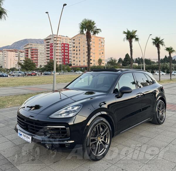 Porsche - Cayenne - Cayenne S 02/2018