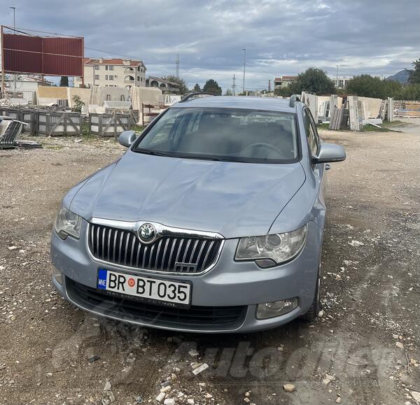 Škoda - Superb - škoda