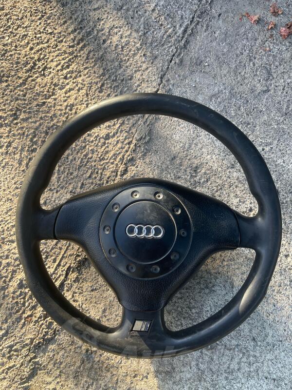 Volan za A4 god. 2001