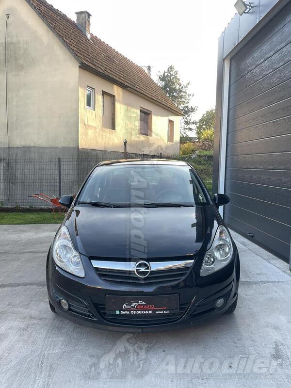 Opel - Corsa - 1.4 benzin