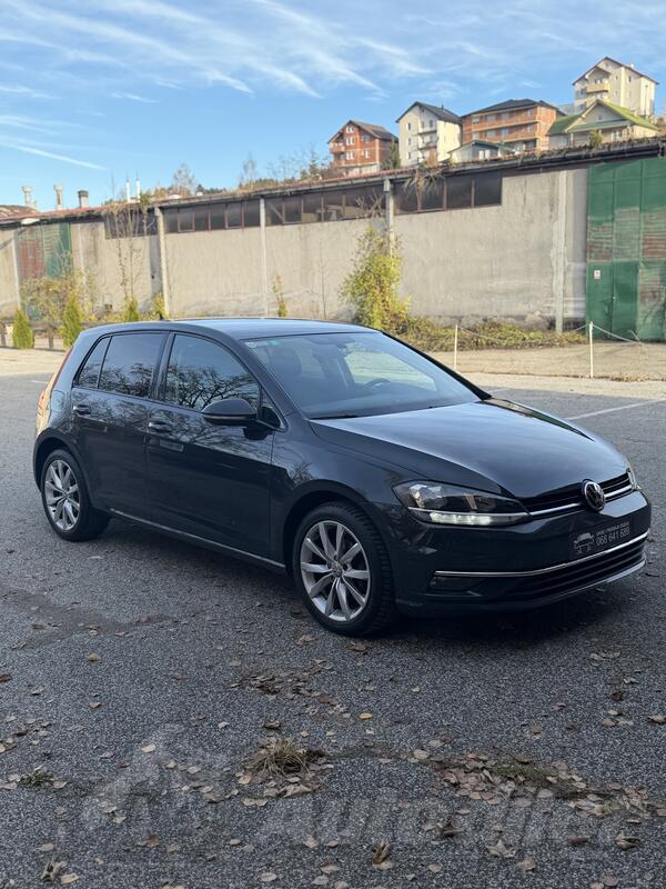 Volkswagen - Golf 7.5 - 1.0 TSI