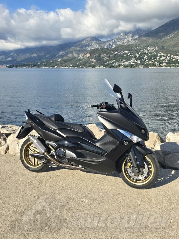 Yamaha - T max