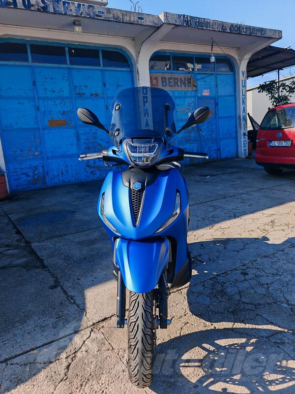 Piaggio - Beverli s