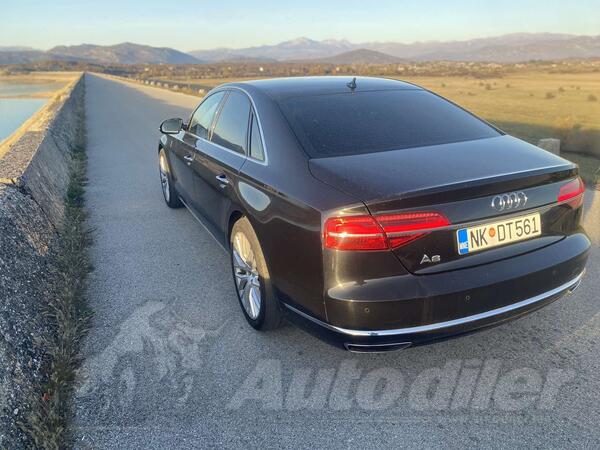 Audi - A8 - Quattro