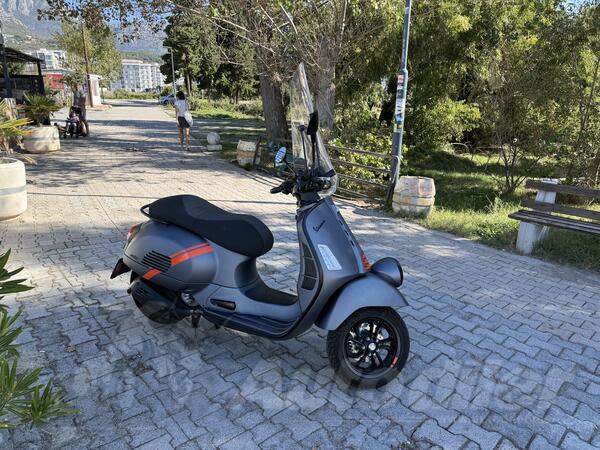 Piaggio - Vespa gtv 310