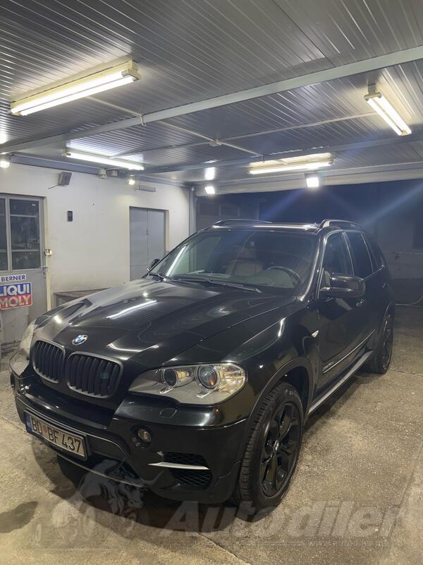 BMW - X5 - 3.0 180kw