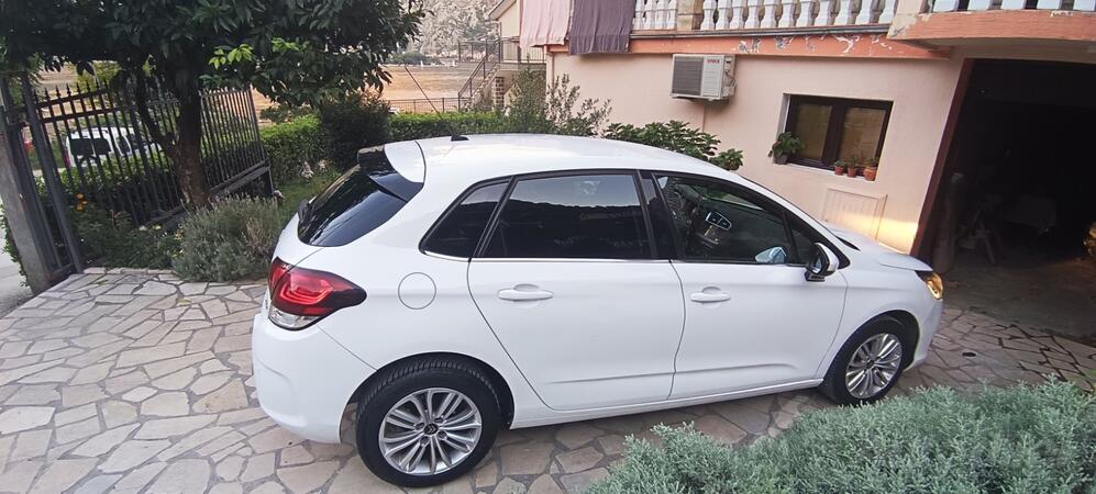 Citroen - C4 - 1.6hdi