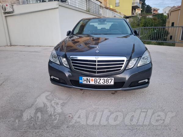 Mercedes Benz - E 200 - 2.2 CDI