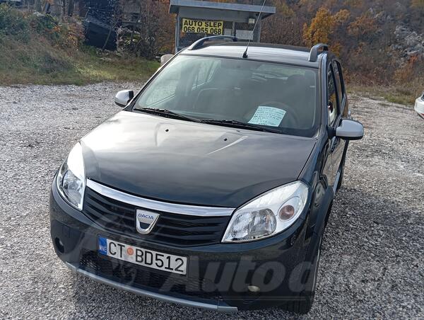Dacia - Sandero - 15 dci