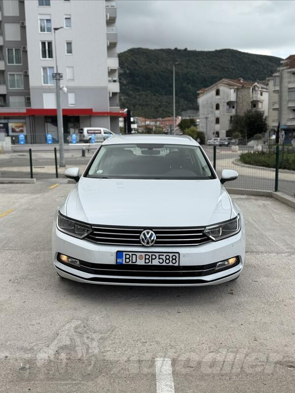 Volkswagen - Passat - 2.0