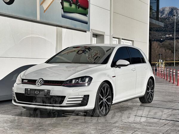 Volkswagen - Golf 7 - 2.0 GTI