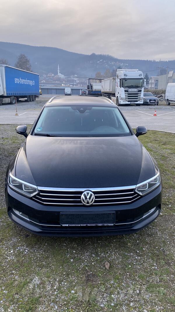 Volkswagen - Passat - 2.0 TDI