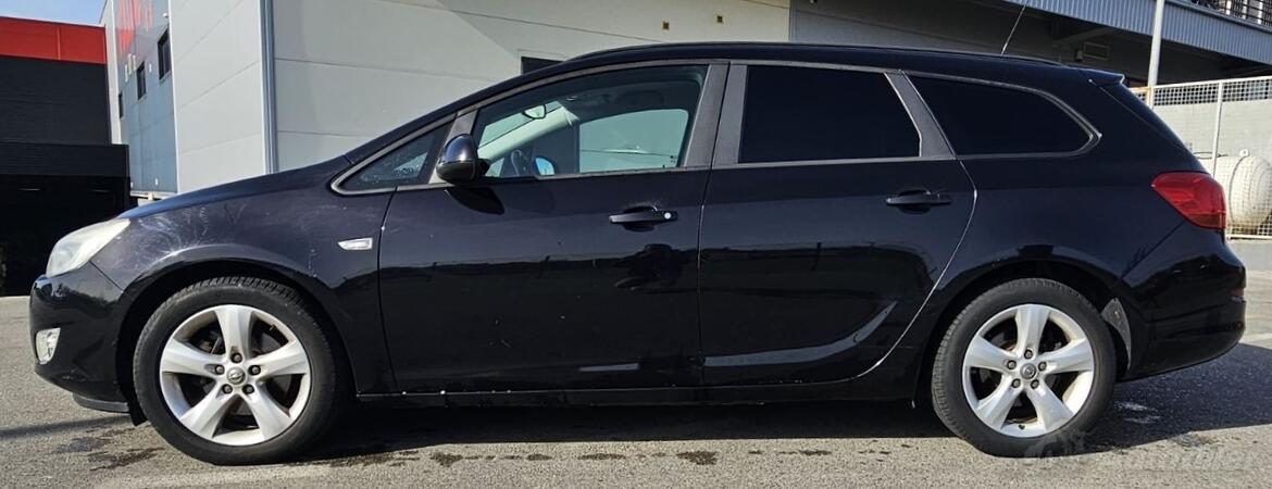 Opel - Astra - 1.7 cdti