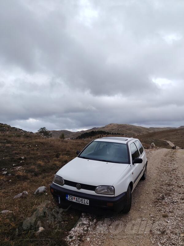 Volkswagen - Golf 3 - 1.6