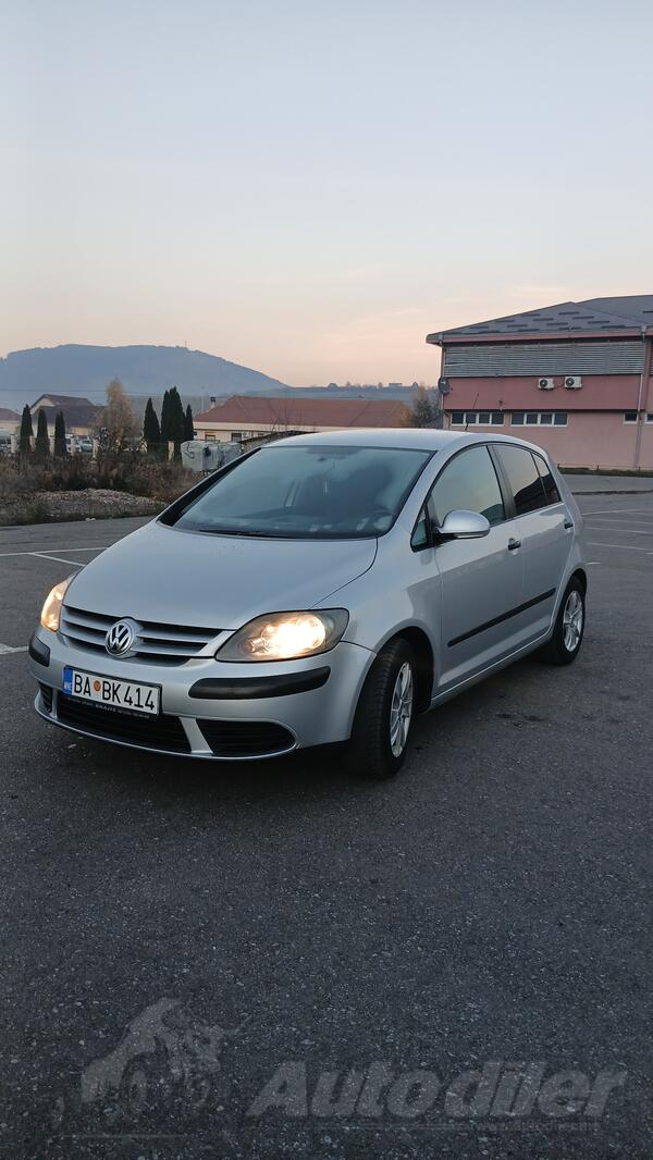 Volkswagen - Golf 5