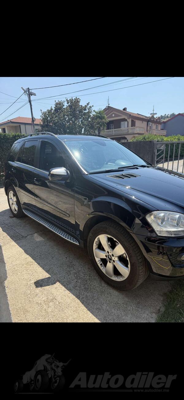 Mercedes Benz - ML 320