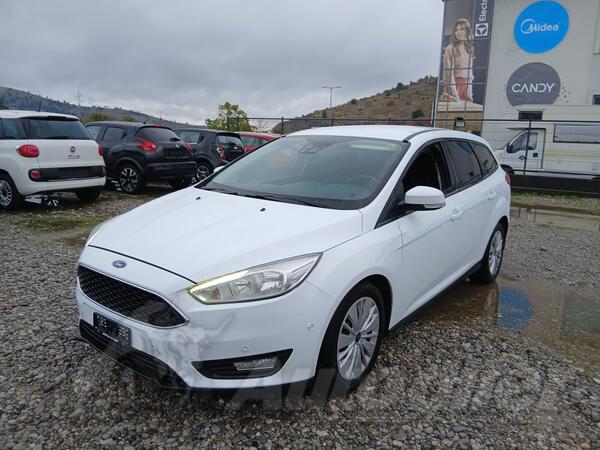 Ford - Focus - 1.0 SCTi